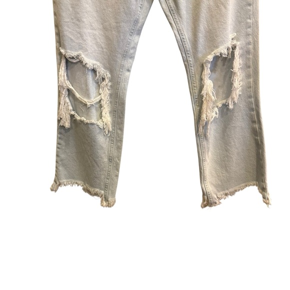 Free People Maggie mid-rise straight-leg distressed jeans in a light wash sz 28 - Picture 3 of 12
